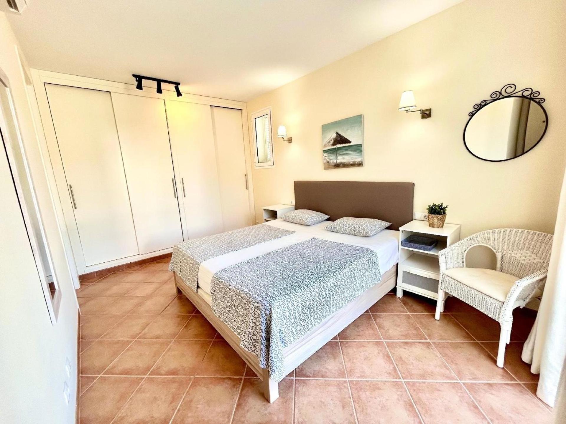Ferienvilla, Mit Pool, Grosser Terrasse Und Atemberaubenden Meerblick U Bergblick Ferienhaus Alcúdia